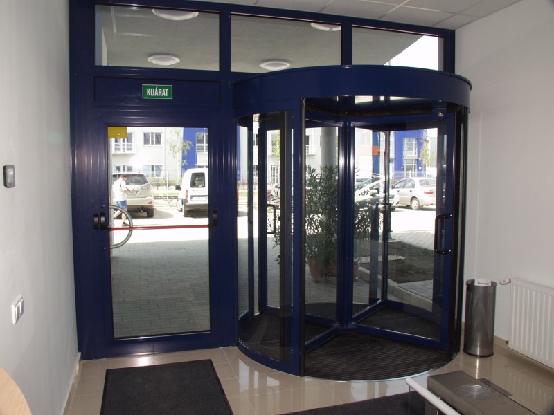 RECORD Automataajtók Alumínium üvegajtó és forgó automata ajtó